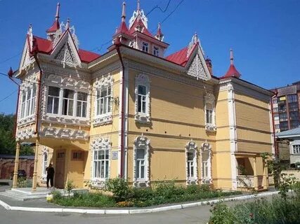 32 house
