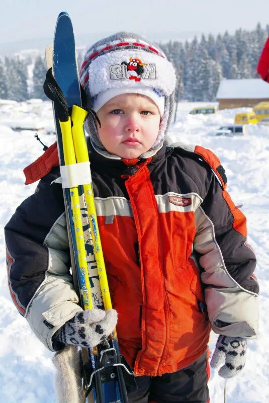 Юный лыжник
