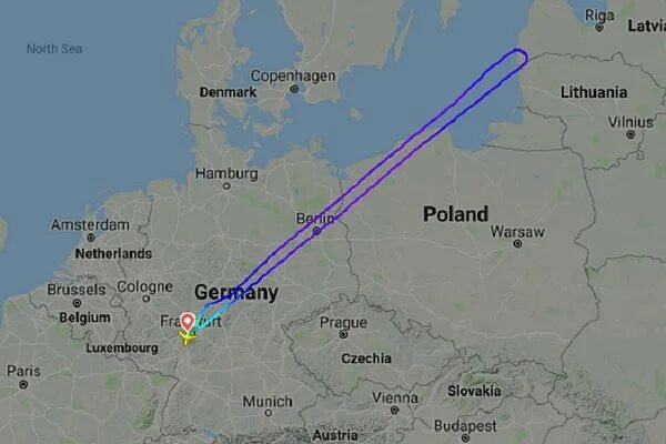 Москва берлин лететь. Маршрут франкфурт на майне. дорога на самолете из москвы до германии. москва берлин маршрут на самолете. маршрут самолет из стамбула в питер.