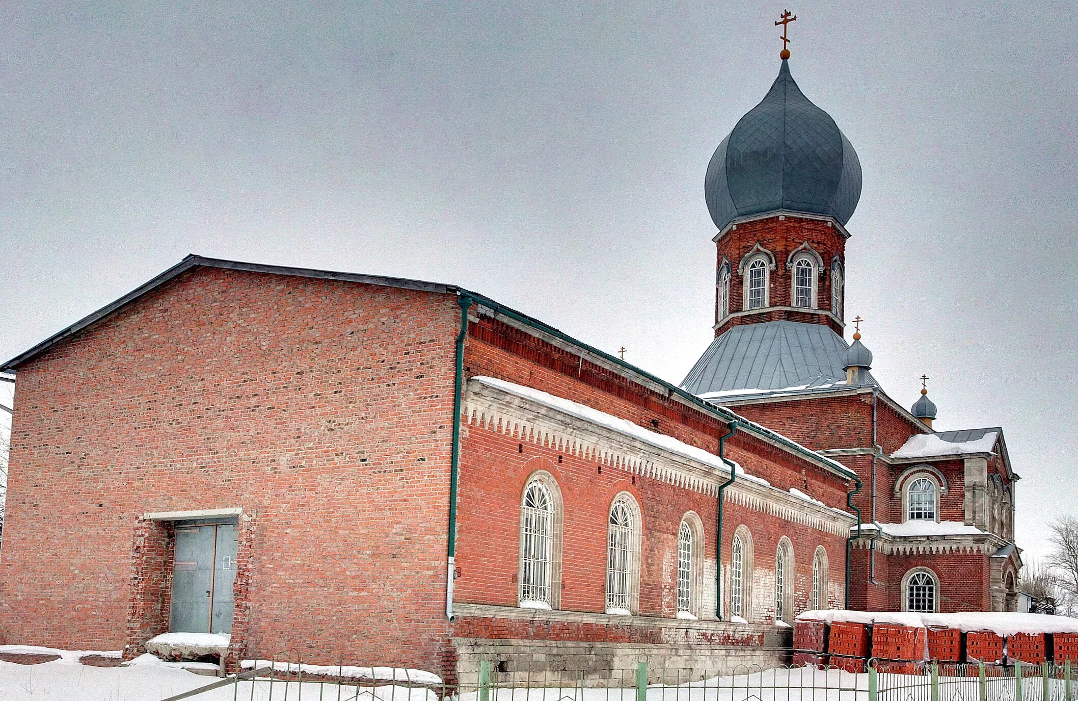Село захарово захаровского района рязанской области. Захарово рязанская обл. Село липки храм иоанна богослова. Церковь захарово рязань. Церковь в захарово рязанской области.