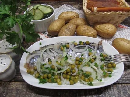 Сельдь с яйцом и луком рецепт