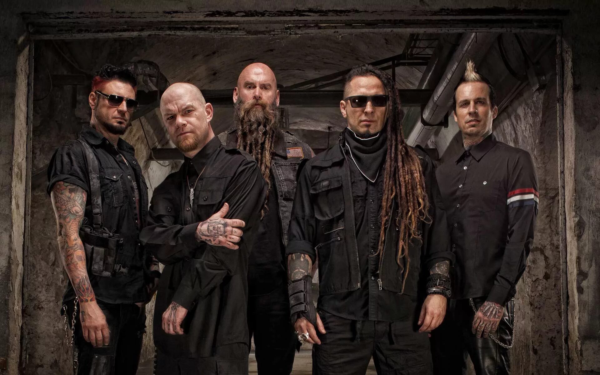 Five finger death punch. Группа five finger death punch. Five finger death punch. 5 finger death punch. Группа five finger death punch.