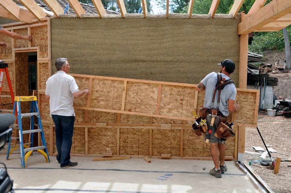 Natural building materials. Дом из соломы. Костробетон. Каркасно соломенный дом. Костробетон hempcrete.
