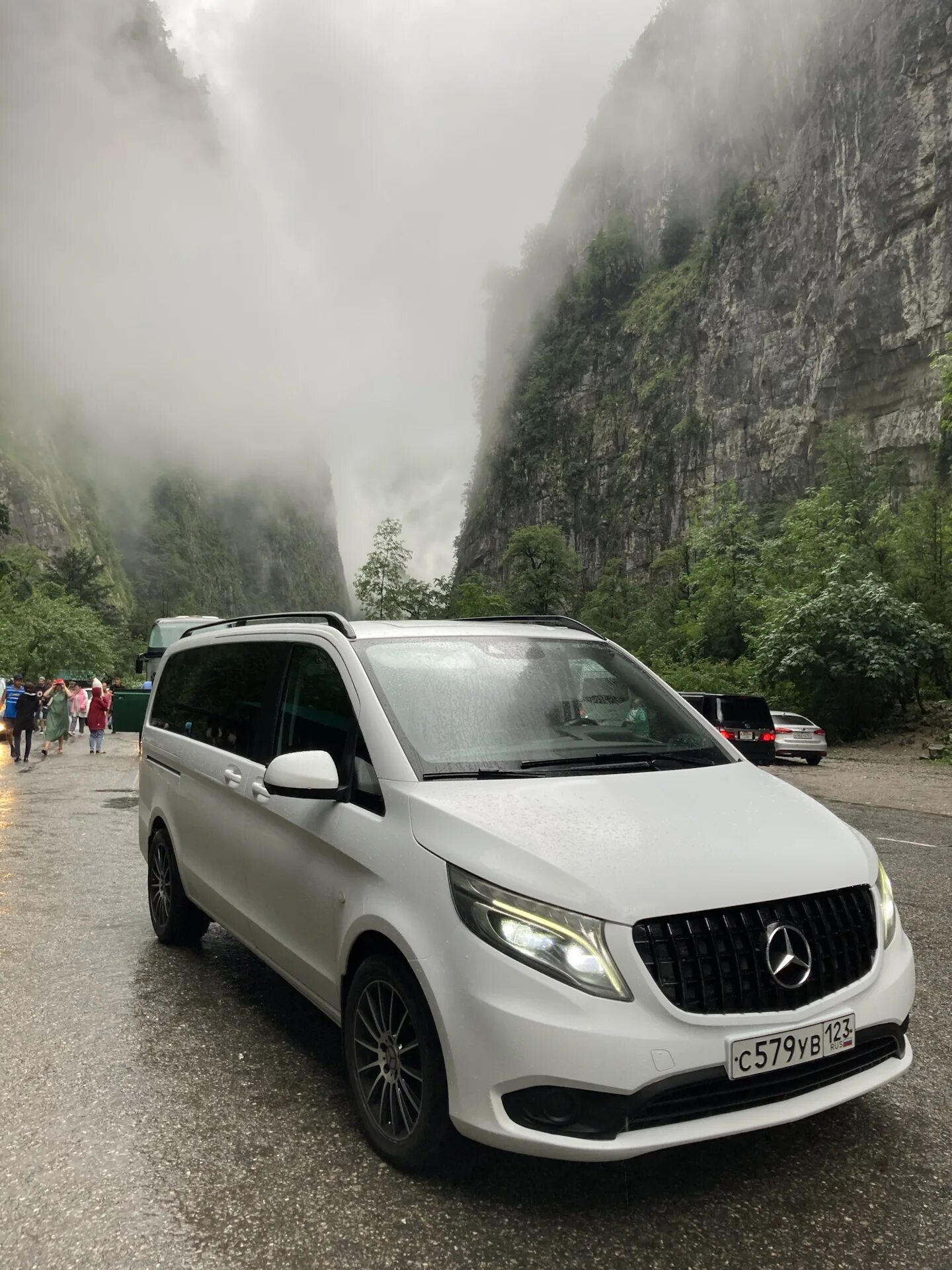 Трансфер на красную поляну с отеля. Трансфер на красную поляну с отеля. Трансфер на красную поляну. Трансфер на красную поляну с отеля. Гала-альпик 3 отель эсто садок.