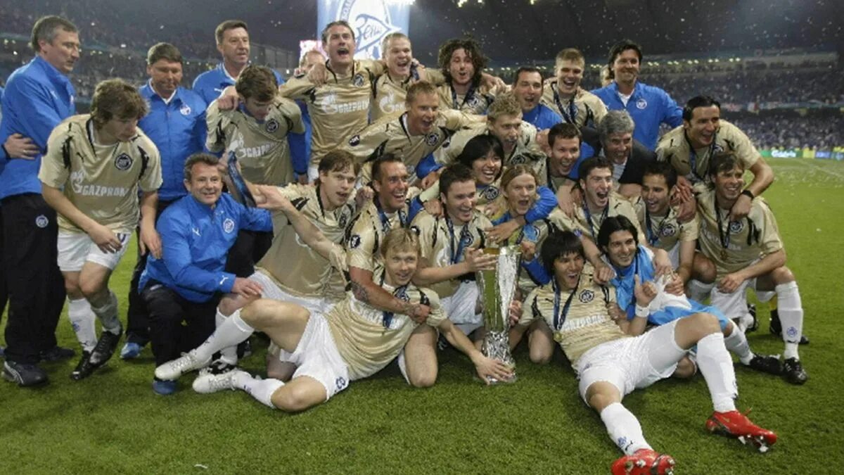 5 мая 2008. Зенит Кубок УЕФА 2008. 2008 Кубок УЕФА чемпион. Зенит команда 2008. Кубок УЕФА 2007.