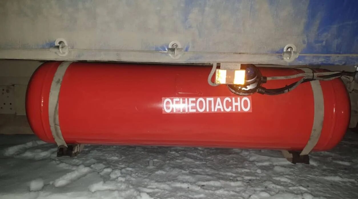 Баллон 100 л. Газовый баллон 100л на газель. баллон для гбо на 170 литров. вес 100л газового баллона. баллон газель заводской газ 100л.