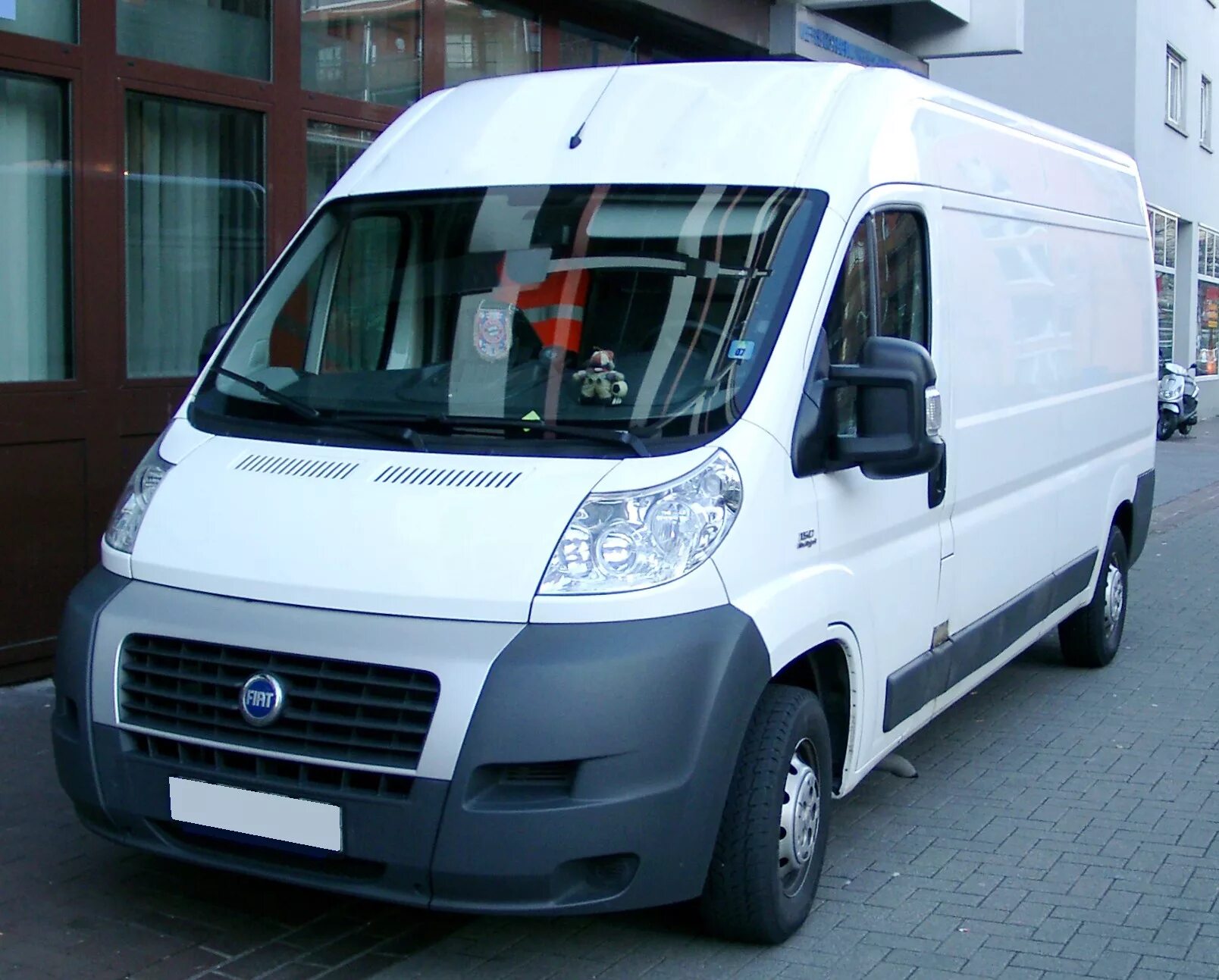 Fiat ducato third generation. Фиат Дукато. Фиат Дукато 3. Фиат Дукато 250 белый. Фиат Дукато микроавтобус грузовой.