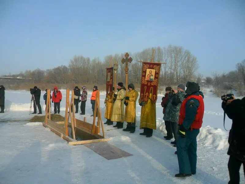 Крещение Заринск Церковь. Крещение Заринск. День Чумыша в Тогуле программа празднования. Уровень воды в чумыше сегодня заринск