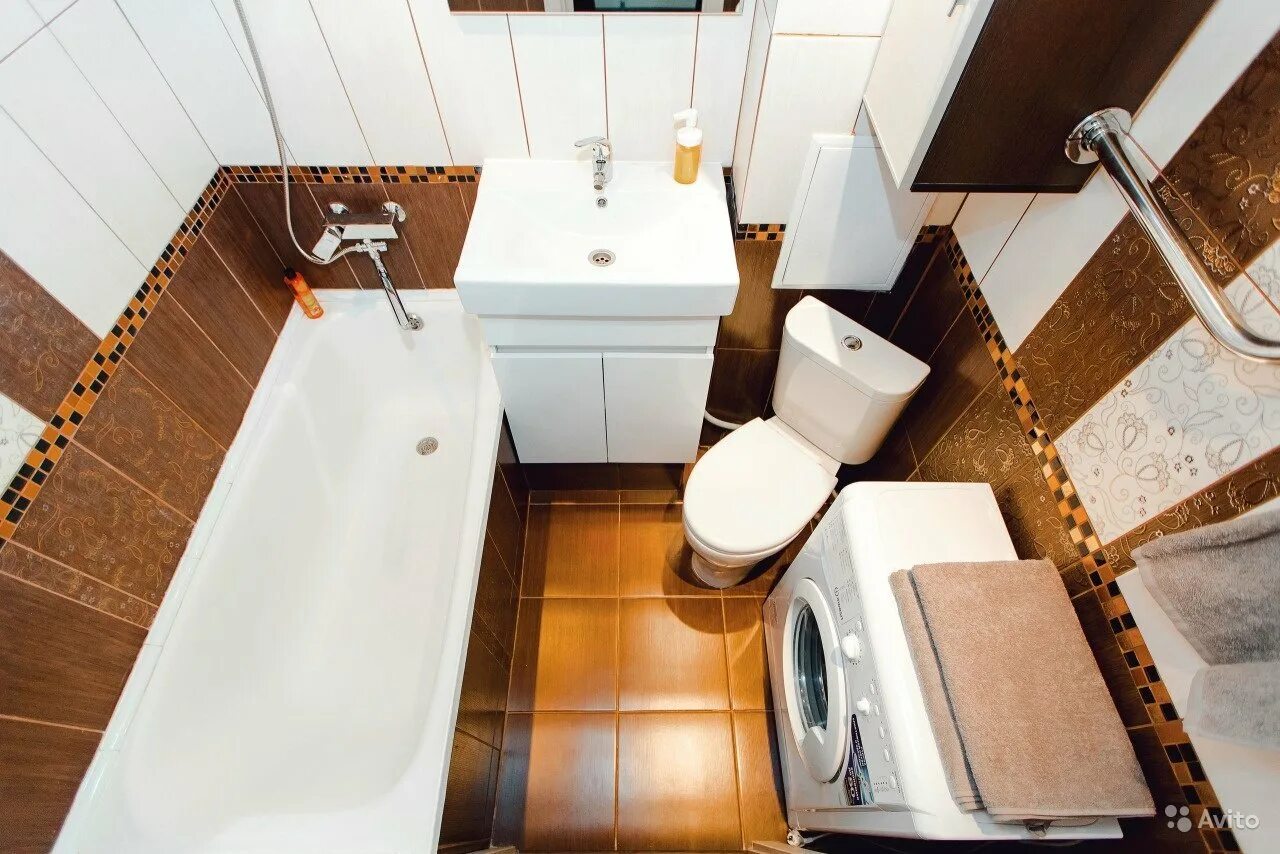 Маленький совмещенный санузел. Туалет с ванной совмещенные 4 кв. М. Современная ванная комната. Ванная комната совмещенная с туалетом.