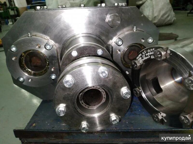 Редуктор шестерёнчатый понижающий 1 к 20. Гриб уаз военный мост. Редуктор мотобура ag 52/000. Подшипники заднего редуктора brp g2. Редуктор усиливающий.