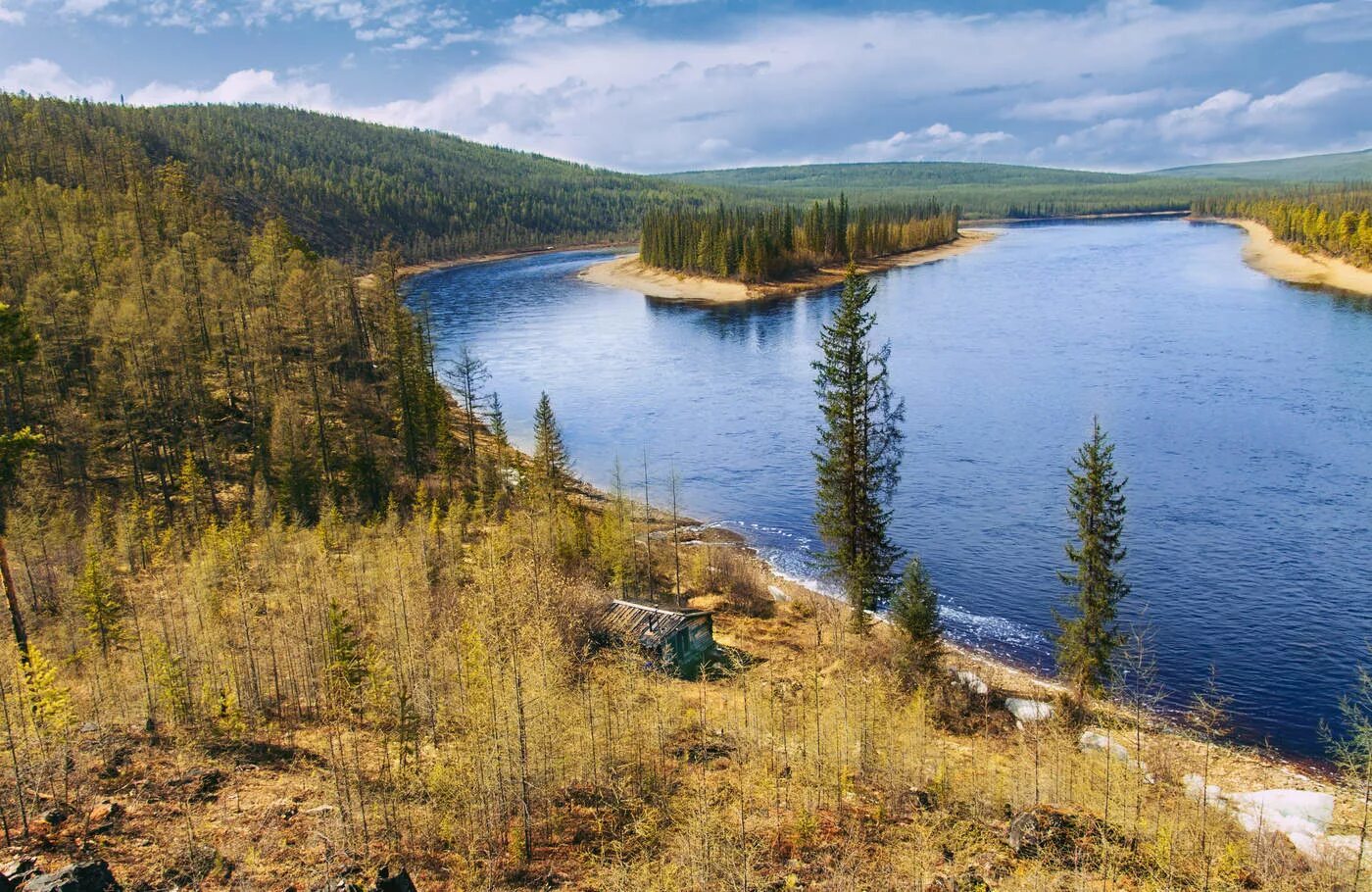 Якутия апрель. Саха-якутия река амга. природа якутии саха сирэ. весенняя природа якутии.