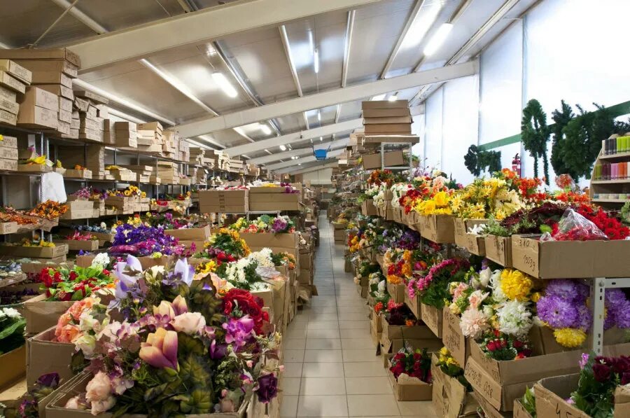 склад искусственных цветов в москве. цветочный склад. рынок искусственных цветов. склад искусственных цветов в москве. торговля искусственными цветами.