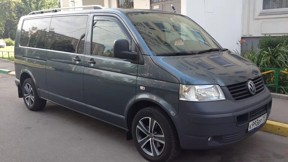 Фольксваген т5 2007. Volkswagen_Caravelle t5_микроавтобус. Фольксваген Каравелла т5. Фольксваген т5 2005.