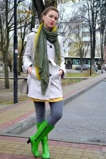 С чем носить зеленые сапоги