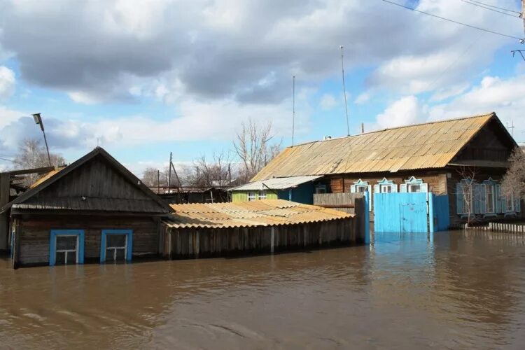 Вязовка самарская область. Село Яблоновый овраг Волжский район. Яблоневый овраг Волжский район. Наводнение Яблоневый овраг Самарская область. Сухая Вязовка Самарская область потоп.