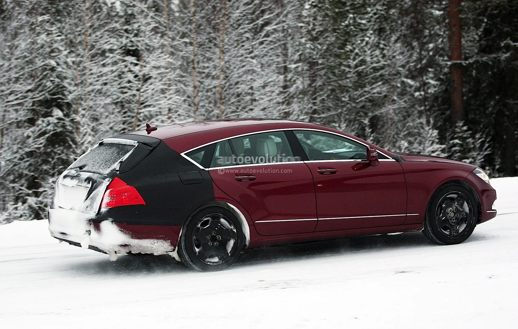 Шутинг брейк. Mercedes-Benz CLS шутинг брейк. Mercedes CLS 500 shooting Brake. Mercedes CLS 2013. ЦЛС 500 универсал.