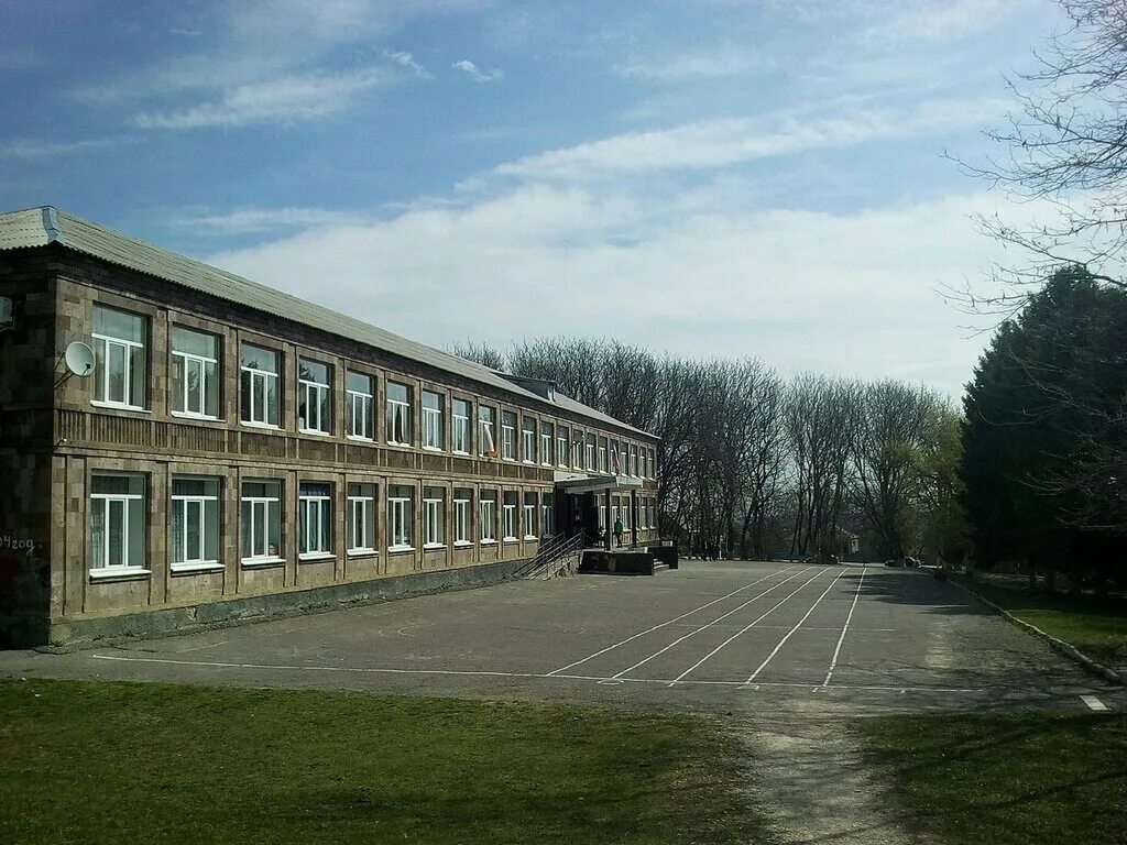 мбоу сош 10 2. 10 школа станица медведовская. г щелково 7 школа 10. 10 школа гусь хрустальный. сош 10 щелково.