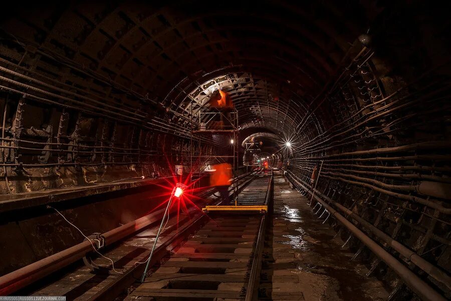 Тоннель станции. Тоннель станции. Тоннели московского метрополитена. Тоннель станции. Метрополитен самара 2022.