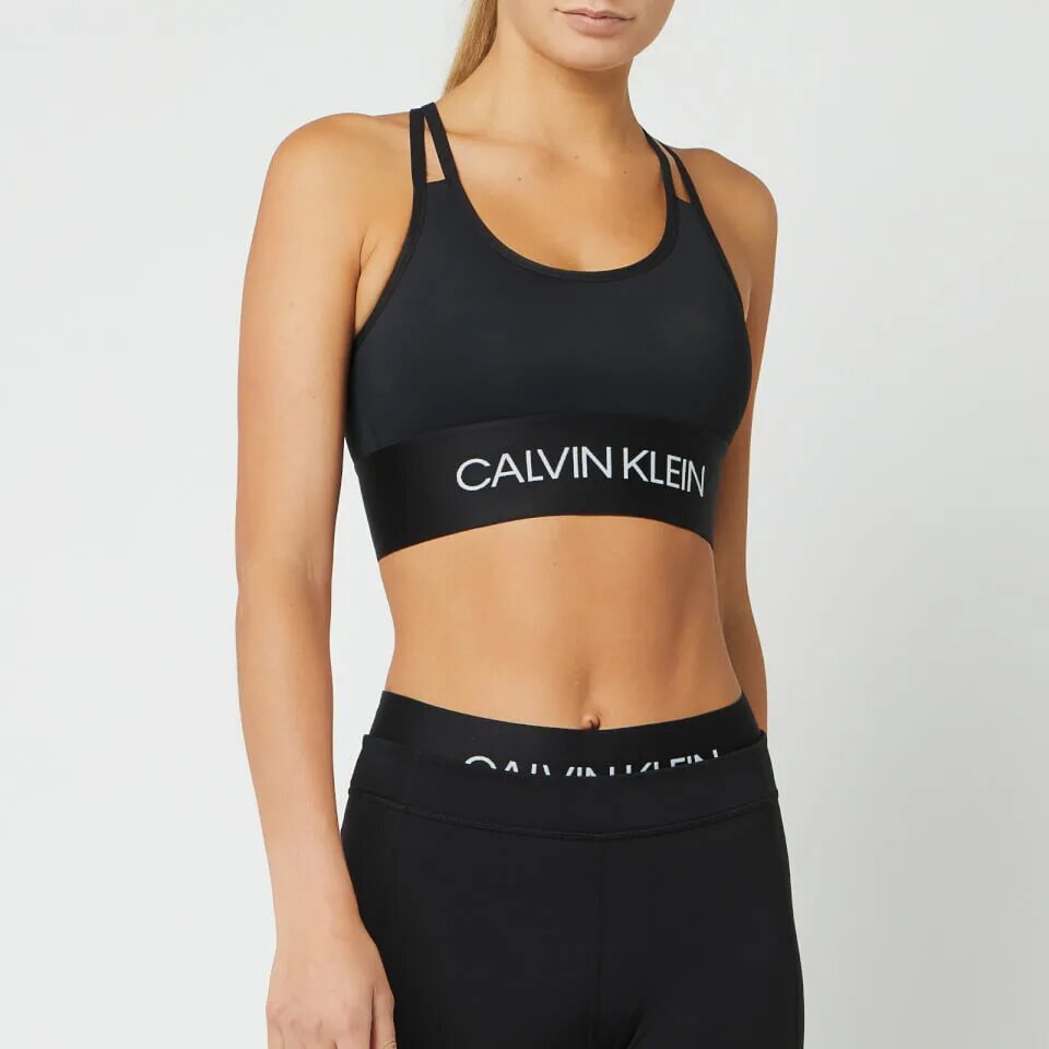 Calvin klein performance. Топ-бра, calvin klein performance. calvin klein sport bra. топ бра кельвин кляйн. кельвин кляйн перфоманс топ.