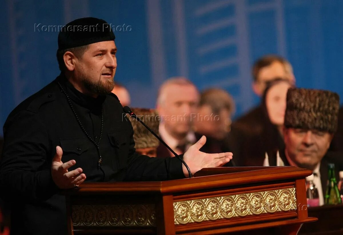 Съезд народов. Всемирный съезд народов чеченской республики. Чеченский конгресс. Съезд народа ингушетии президент. Чеченский конгресс.