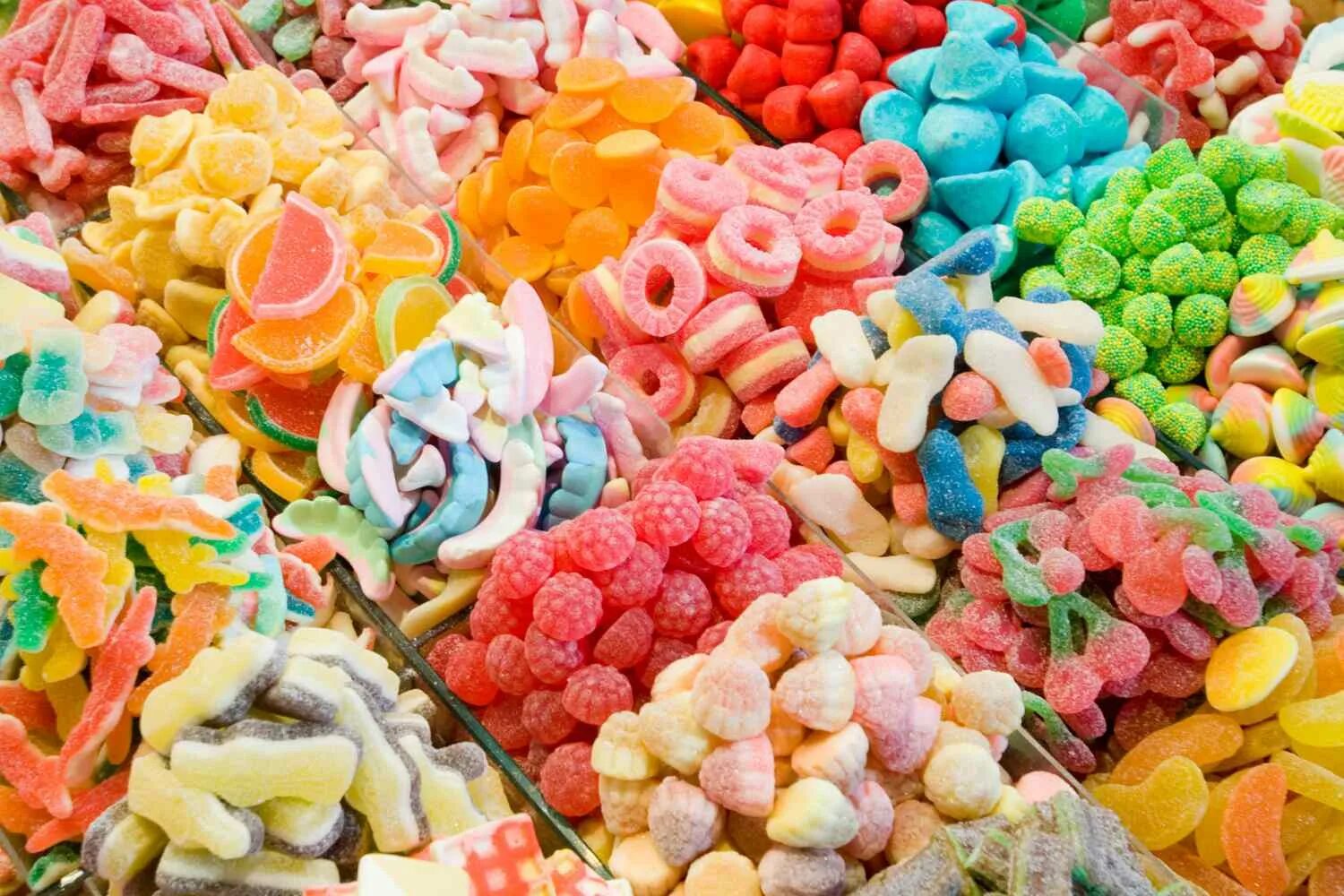 Candy robbs