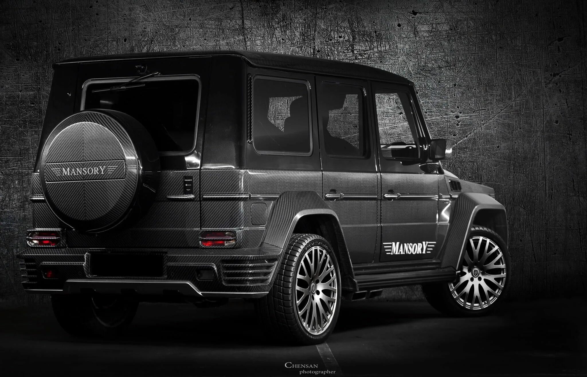 Диски g class. Мерседес гелендваген мансори. гелик g63 мансори. mercedes g55 mansory. g class mansory.