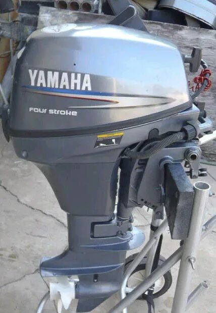 Лодочный мотор Yamaha 8cmhs. Ямаха 8 CMHS. Ямаха 40 four stroke. Лодочный мотор Ямаха 8 л.с.