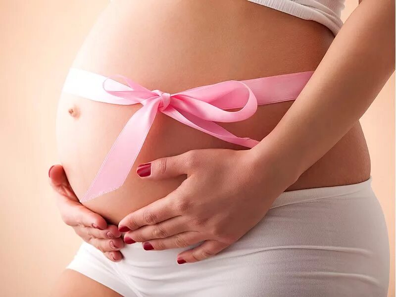 Форма живота с мальчиком. Какой живот с девочкой. Живот беременных мальчиком и девочкой. Какой живот с девочкой. Форма живота у беременных мальчиком.