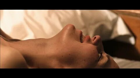 Hotel.Desire.2011.1080p.Blu-ray.Remux.AVC.DTS-HD.MA.5.1-KRaLiMaRKo 