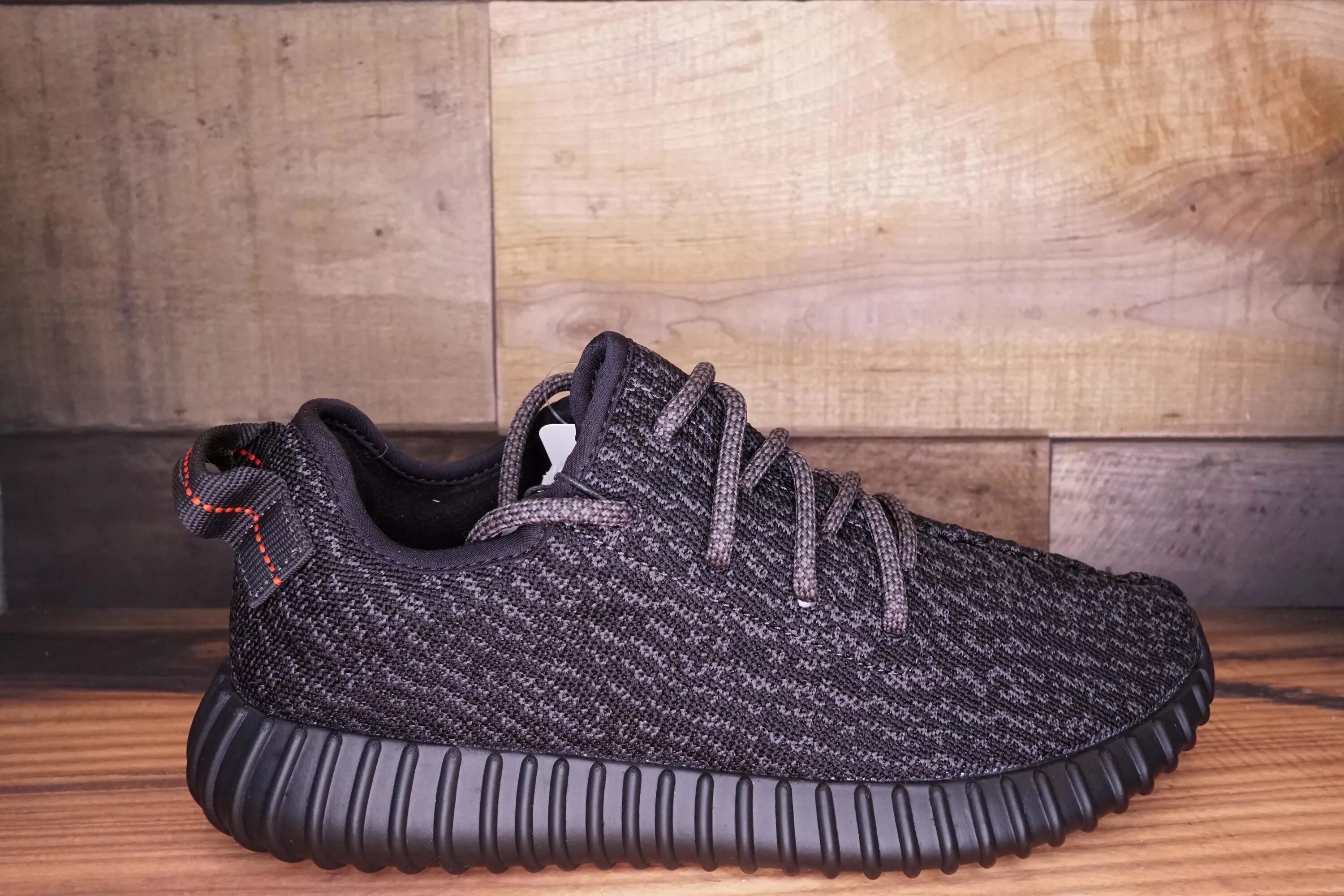 Adidas yeezy оригинал. Adidas Yeezy z. Изибусты 350. Originals Yeezy Boost eg1144. Изики 350 1017.