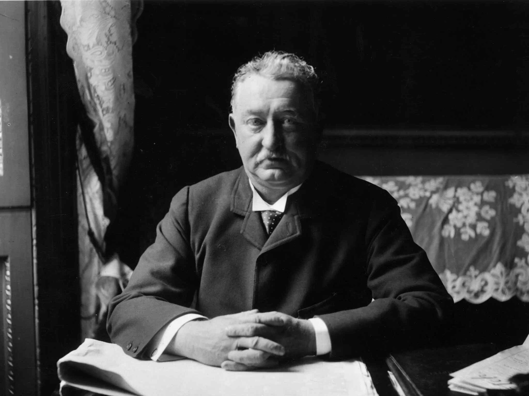 Родс. Сесиль родс. cecil john rhodes. сесил родс африка. се́сил джон родс　де бирс.
