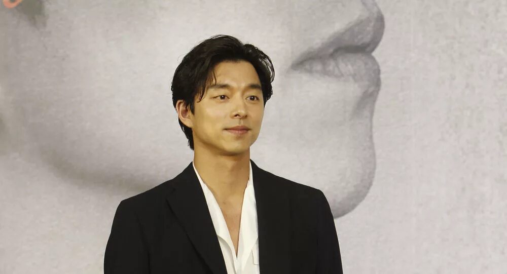 Gong Yoo первый клон. Клон дорама 2021. Дорама клон