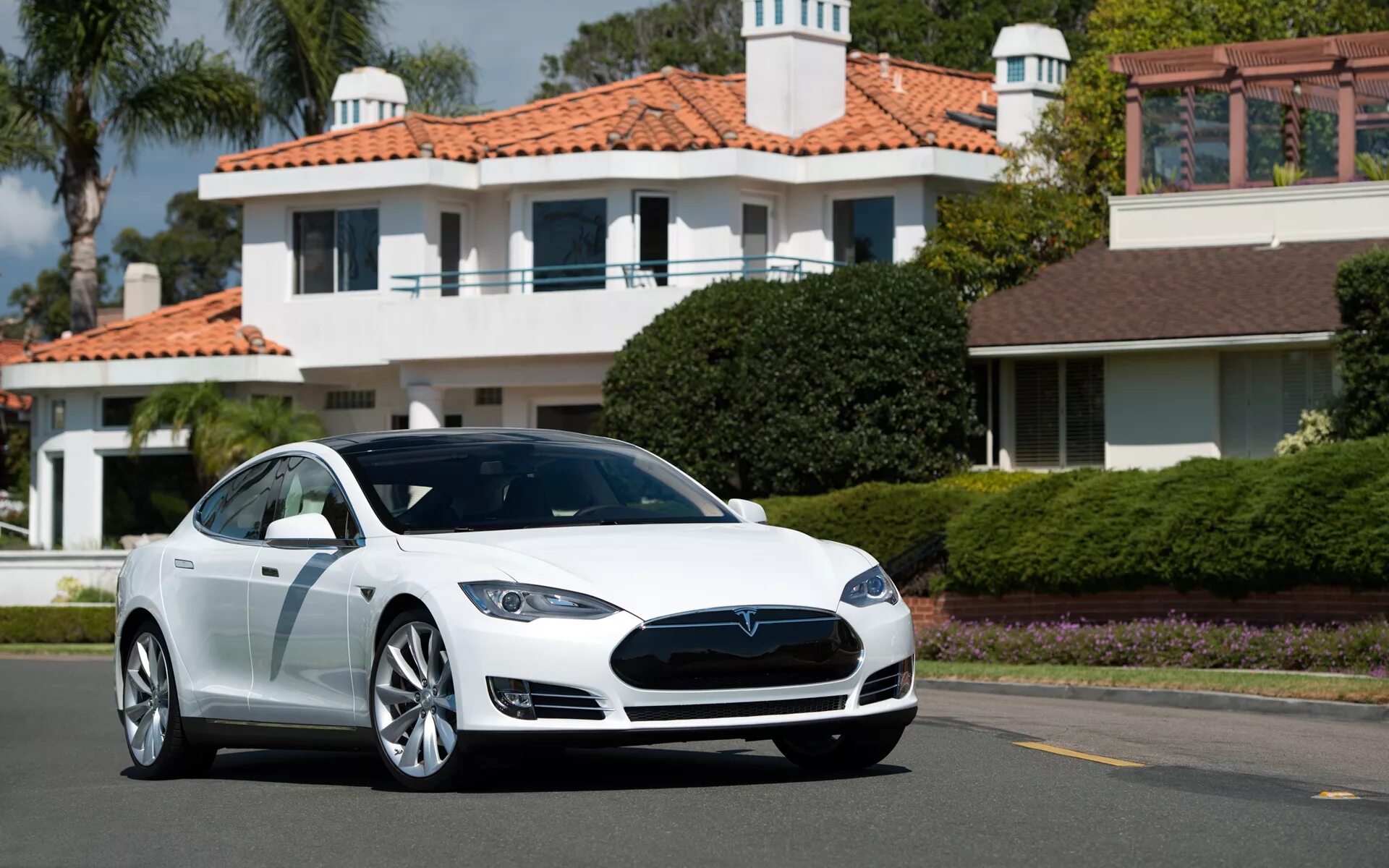 Тесла модель s. Tesla седан model s. Tesla model s белая. Tesla model s 2013. Model s mobile