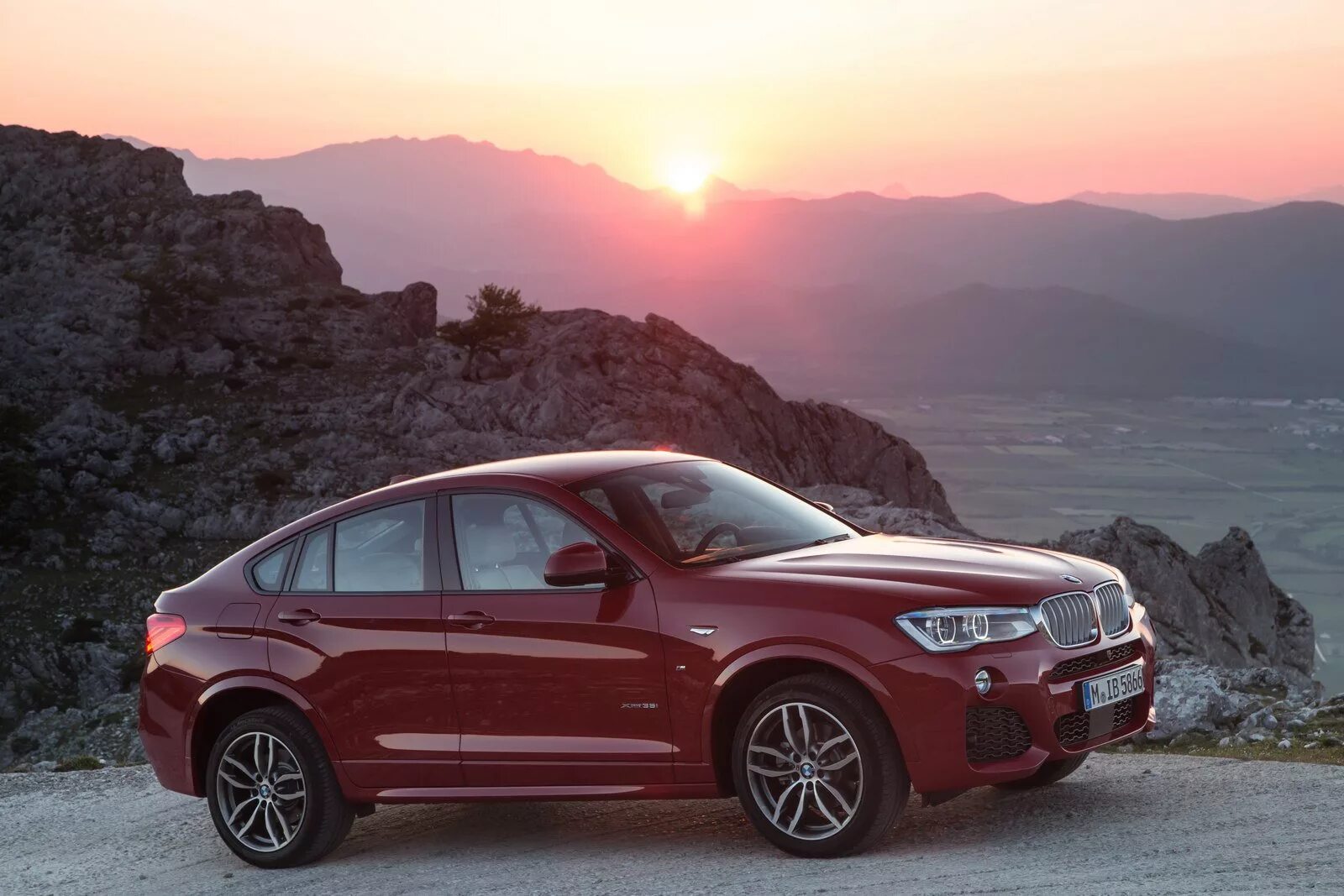 X 4 информатика. БМВ Икс 4. BMW x4 2015. BMW x4 2014. BMW x4 f26.