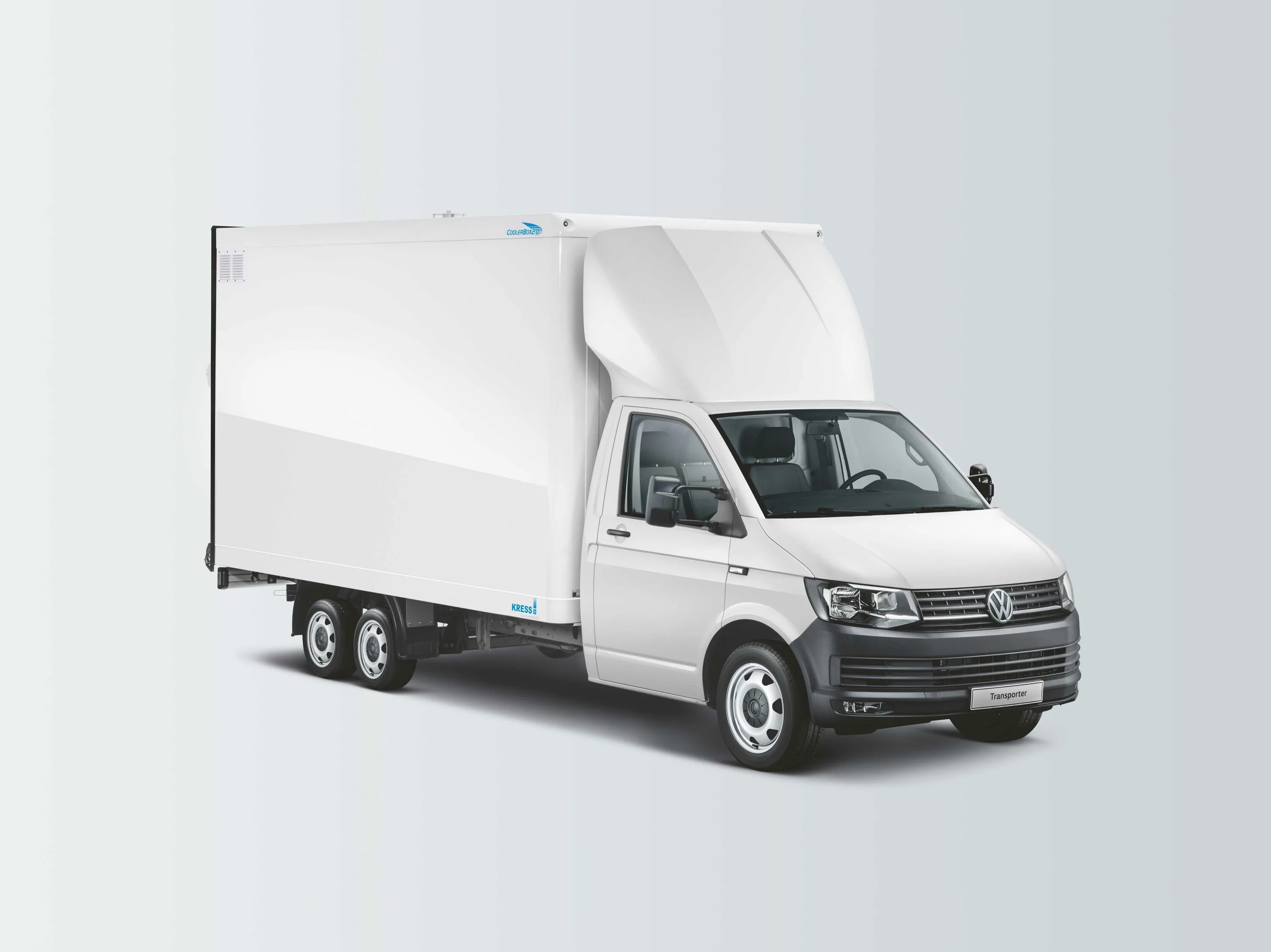 Volkswagen crafter грузовой бортовой. Легкие коммерческие грузовики. Джак n 35 бортовая платформа. Iveco daily 2021. Тойота хино 500.