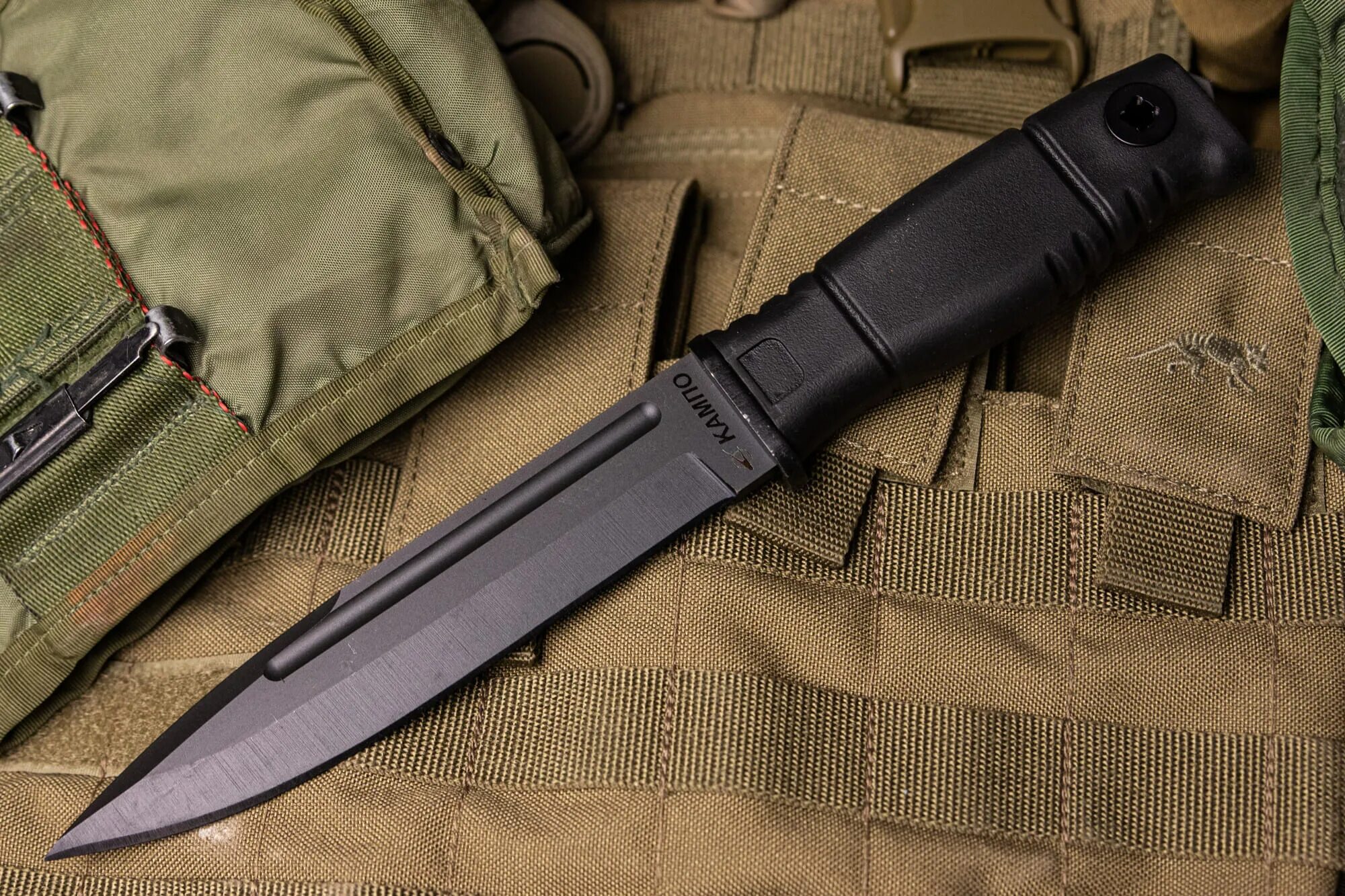 6 knives