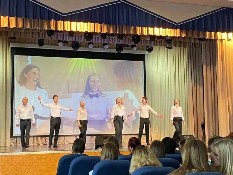 Учителя школы 2128 энергия. Видео представление школы. Видео представление школы. Школа 1034 москва учителя. Школа 2097 корпус 5 татьяна анатольевна.