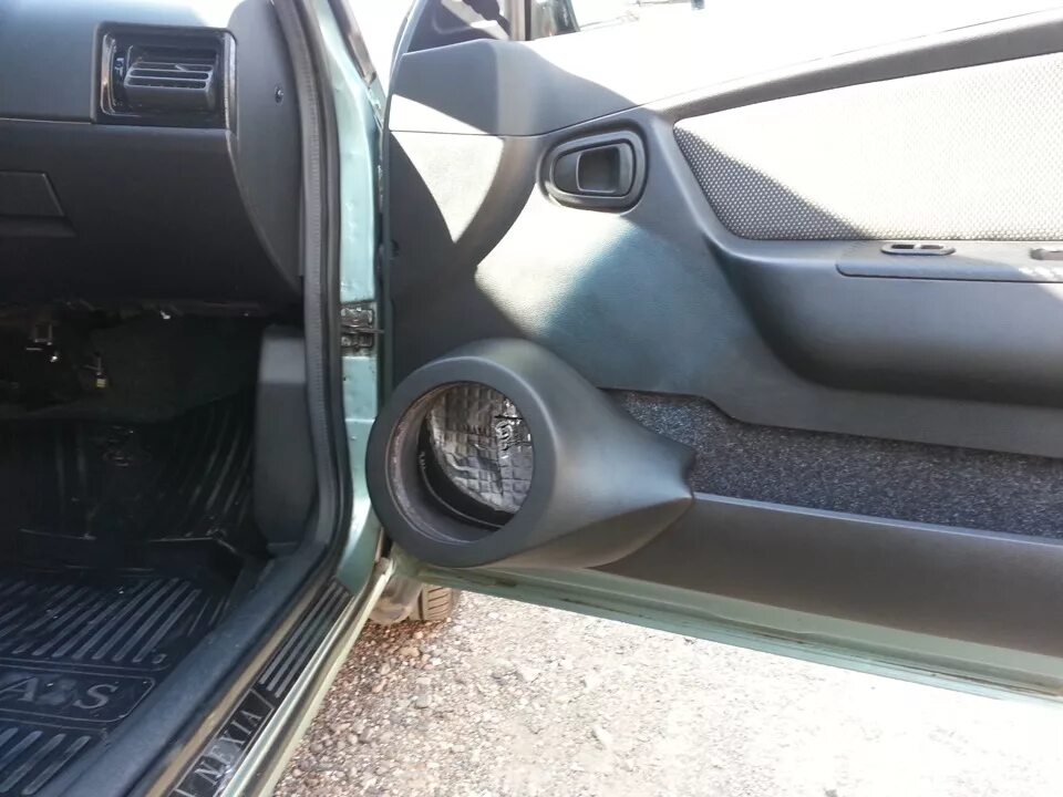 Подиумы на daewoo nexia n100. Подиумы daewoo nexia n150. Подиумы daewoo nexia n150 20 20 20. Подиум nexia. Подиумы для динамиков daewoo nexia n150.