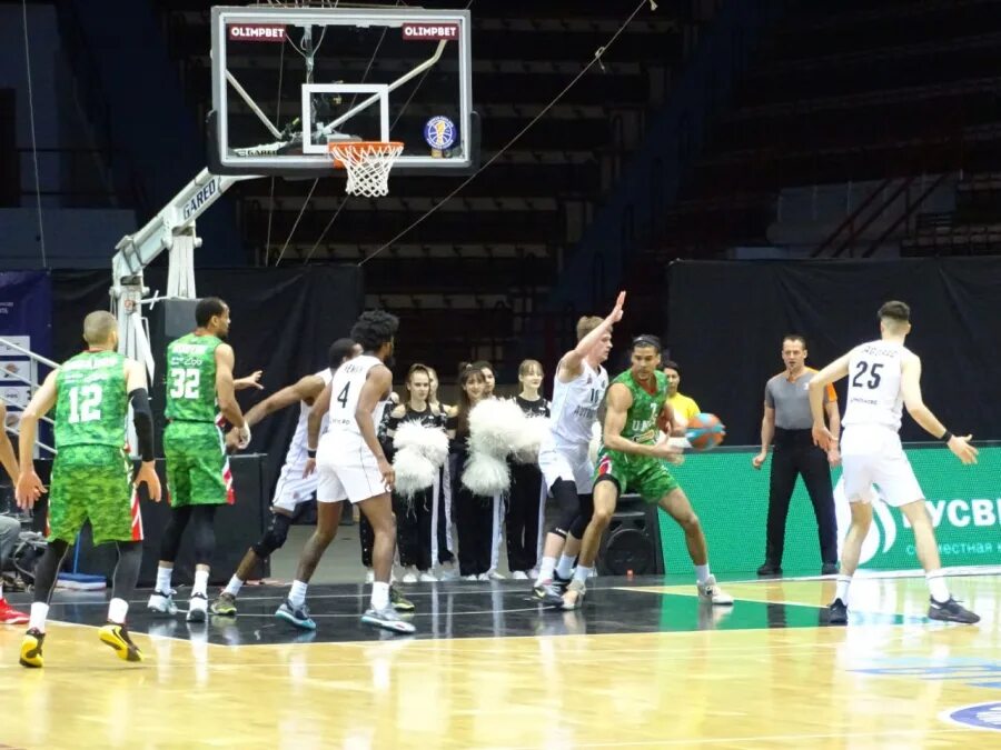 Бк автодор арена. Биктимиров автодор. Автодор игры 2024. Баскетболист. Автодор зенит.