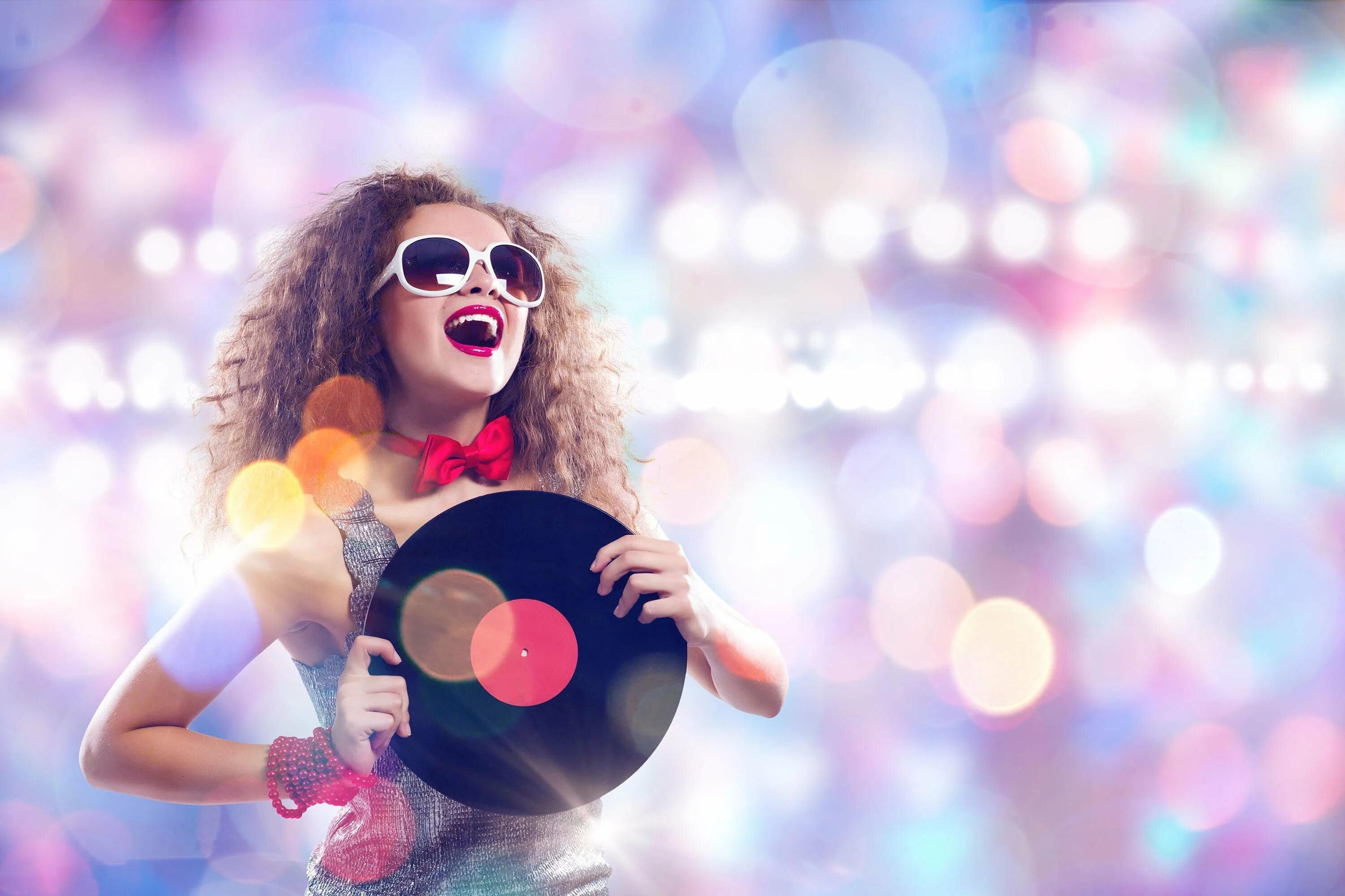 Фон в стиле диско. Фон для афиши дискотеки. Дискотека 90-х ремикс. Ретро дискотека ремикс. Ретро дискотека ремикс.