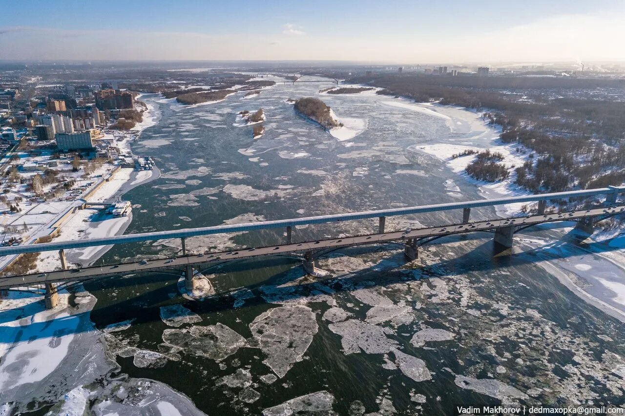 Новосибирск Обь весной. Ледоход Новосибирск. Река Обь Новосибирск зимой.