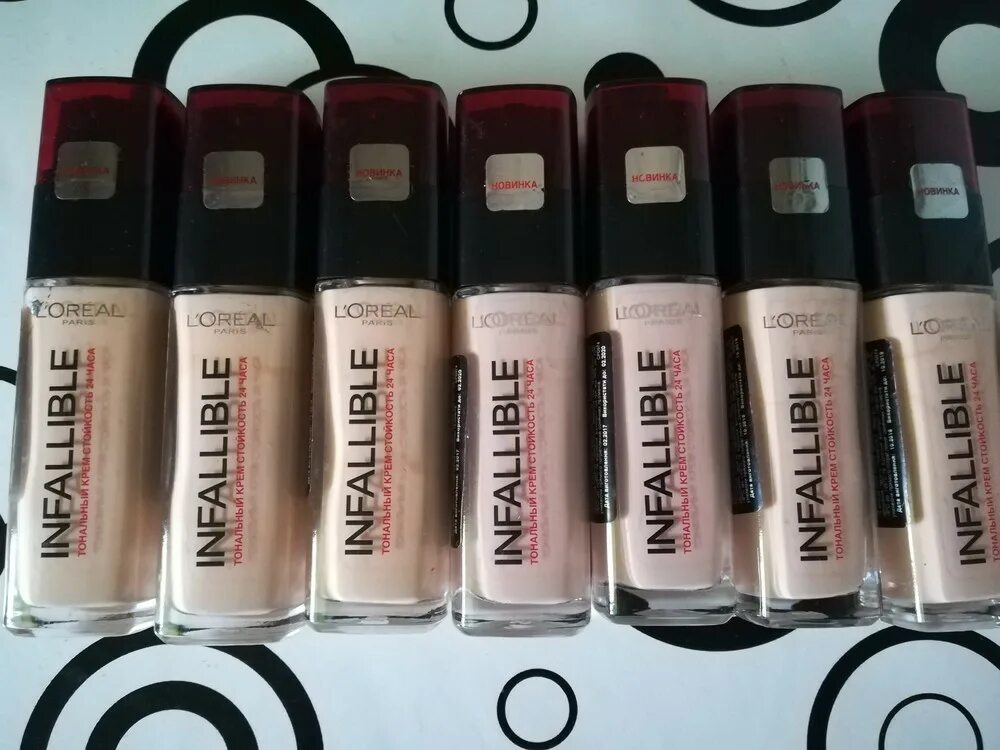 Loreal infaillible тональный 200. Тональный крем матовый лореаль. Лореаль инфайибль тональный крем оттенки. L'oreal paris infaillible тональный крем. Loreal infaillible тональный крем тон 175.