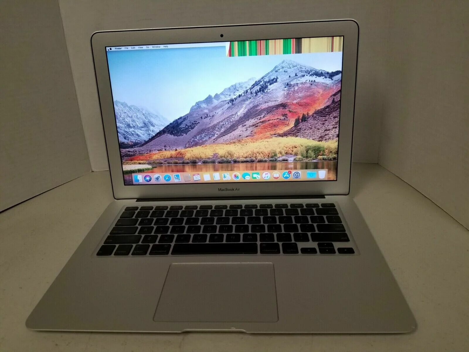 Эйр 11. Apple MACBOOK Air 13. Макбук Эйр цвета. Apple MACBOOK Air m2 в коробке. Ноутбук Apple Air 2013 года.