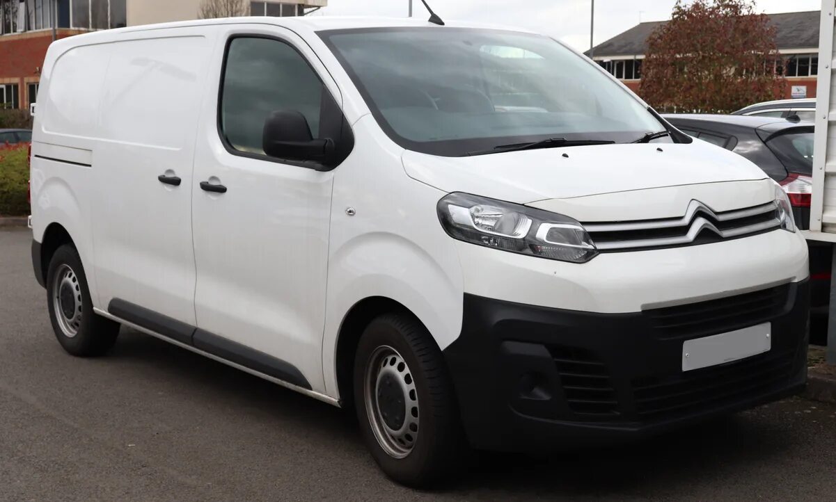 Jumpy фургон. Citroen jumpy 3. citroen jumpy 2025. citroen jumpy фургон. citroen jumpy van.
