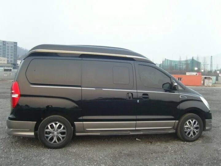 Grand Starex Limousine 4wd. Hyundai Grand Starex 4wd. Хендай Гранд Старекс 4 ВД. Hyundai Grand Starex лимузин.