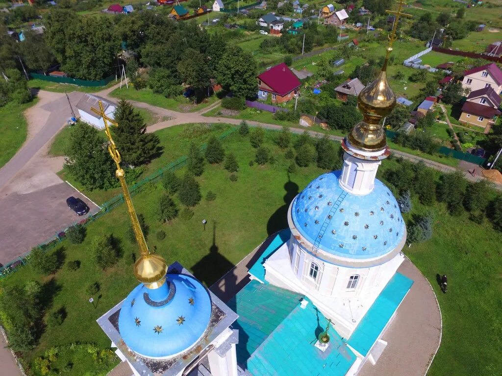 Село Бужаниново Сергиево-Посадского района. Храм село Бужаниново. Церковь Николая Чудотворца в Бужаниново. Бужаниново Московская область.