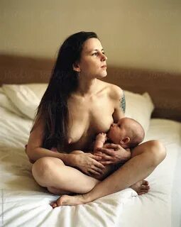 Naked Breastfeeding Pictures.