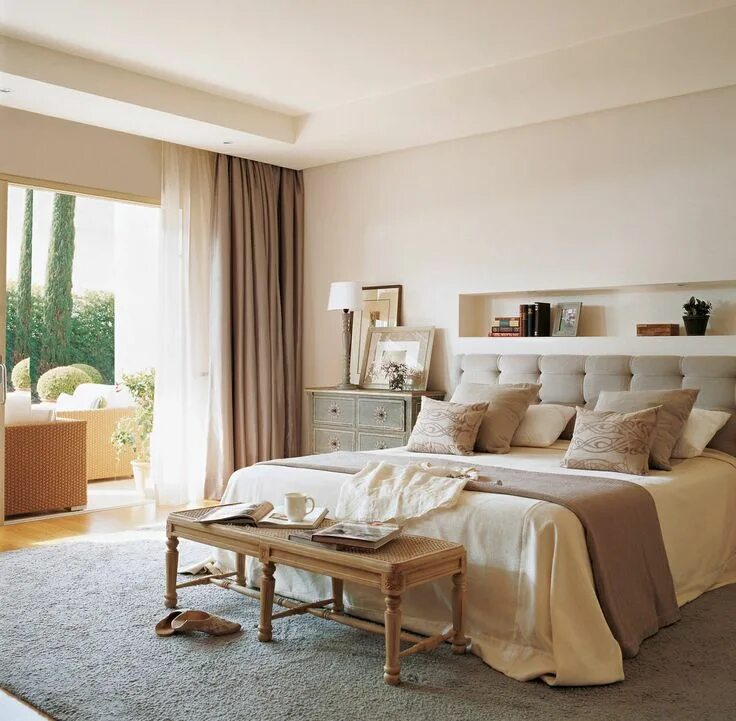 Guest Bedroom Decorating Ideas And Tips To Design One Guest bedroom decor, Tropi
