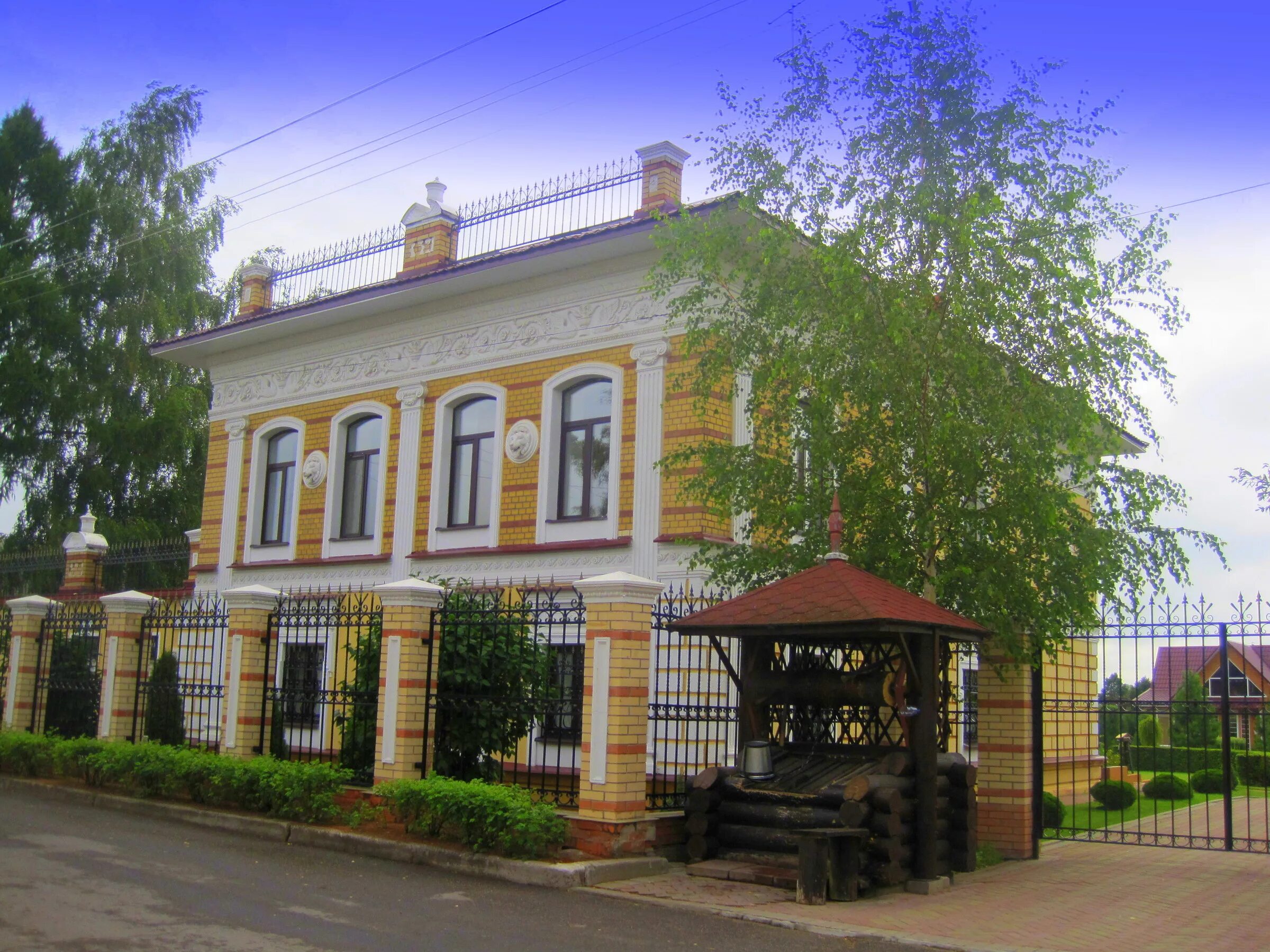 Село Вятское Ярославской области. Село Вятское Некрасовского района Ярославской области. Ярославль деревня Вятское. Самая красивая деревня в России Ярославская область Вятское.