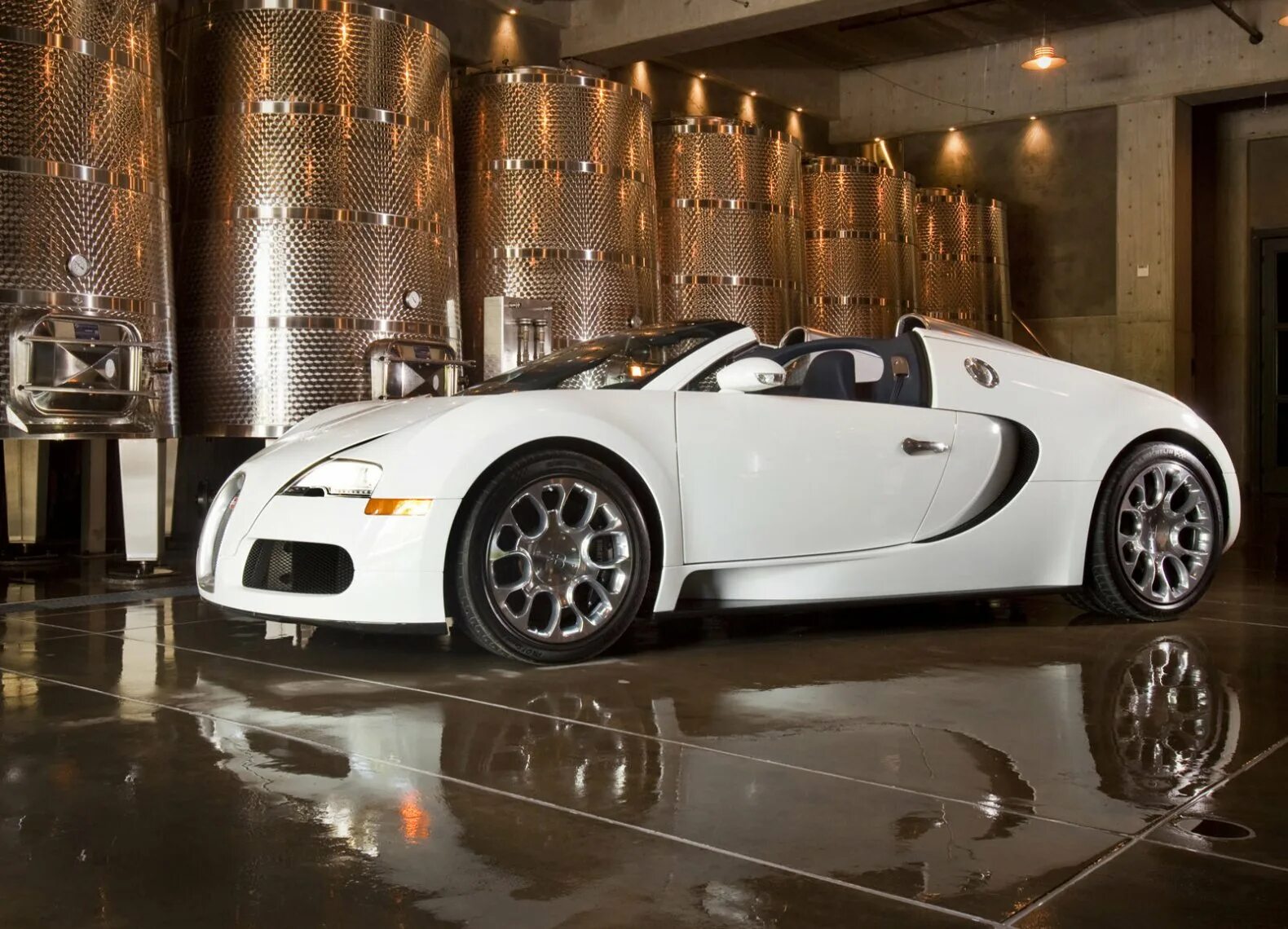 Bugatti veyron grand sport. Бугатти Roadster Veyron. Бугатти Вейрон 2008. Bugatti Veyron родстер. 2008 Bugatti Veyron 16.4 Grand Sport.